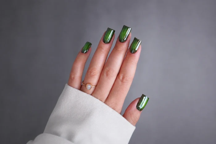 Autumn nail trends 2026