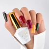 LED/UV-Hybridlack „Gel Polish The Trend Edit“ Nr. 302 „Cherry Bomb“ von MollyNails, HEMA/Di-HEMA-frei, 8 g + Farbmusterkarte „Reds“ GRATIS