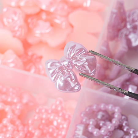 Cajita decorada con lazos, estrellas y corazones BKHZ-014