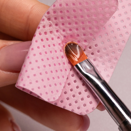 Staubfreie, perforierte Wattepads für die Nagelpflege von Molly Nails, rosa, 5 x 5 cm, 200 Stück