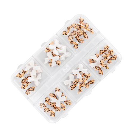 Box with 3D bow decorations Molly Nails leopard print 45 pieces