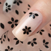 Dünne, selbstklebende Nagelsticker mit Blumenmotiv SO-272, schwarz
