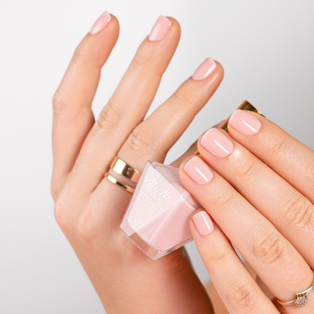 Acondicionador protector y fortalecedor 3-Step System Botanical Strong Nail Conditioner de MollyNails, 10 ml