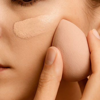 Set mit 14 Make-up-Schwämmchen