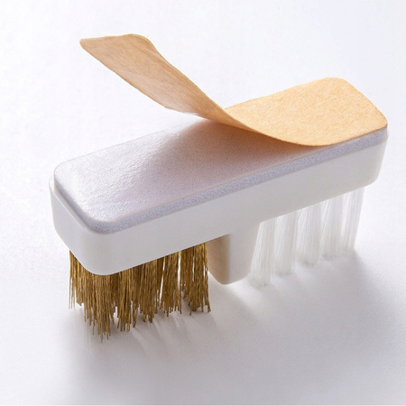 Brosse en cuivre et nylon pour le nettoyage des fraises