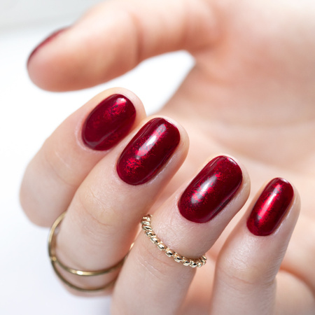 Esmalte híbrido Molly Nails Glamour Women Red Lips sin HEMA ni Di-HEMA, 8 g, n.º 9
