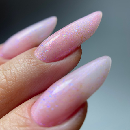 Vernis hybride MollyLac Mermaid Whispers Siren Lips 10 g n° 594
