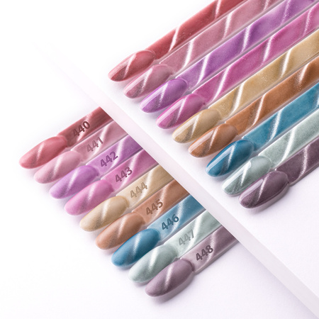 Magnetic hybrid nail polish with cat's eye effect Cat Eye Womanity Lipstick Molly Nails HEMA/Di-HEMA Free 8g No. 441