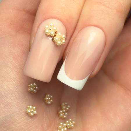 3D-Perlenblumen-Nageldekorationen von Molly Nails Nr. 1, 10 Stück