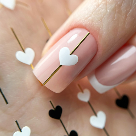 Naklejki do paznokci samoprzylepne serduszka SWA75 Molly Nails