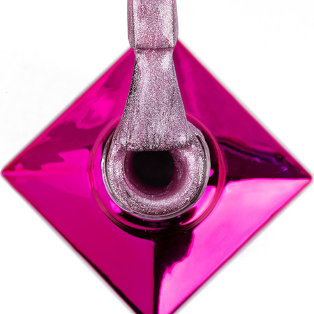 Lakier hybrydowy Molly Nails Cat Eye Womanity Amethyst 8g Nr 443