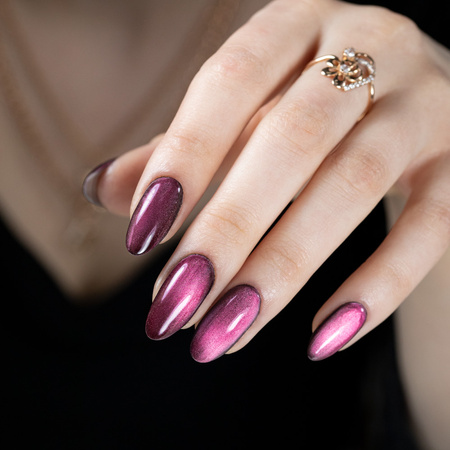 LED/UV Gel Polish Cat Eye Seduction No. 245 Velvet Mauve Molly Nails HEMA/Di-HEMA Free 8g